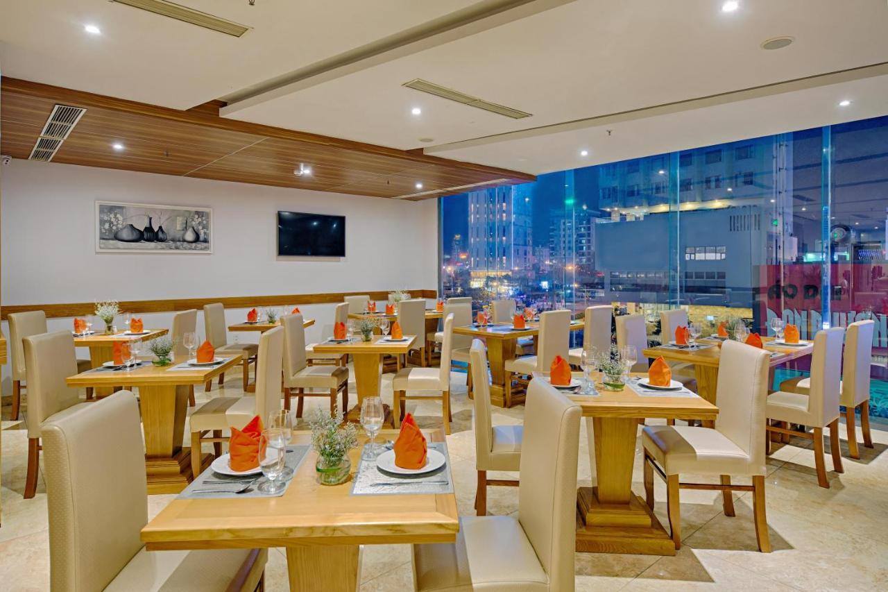 Bliss Luxury Hotel ดานัง ภายนอก รูปภาพ