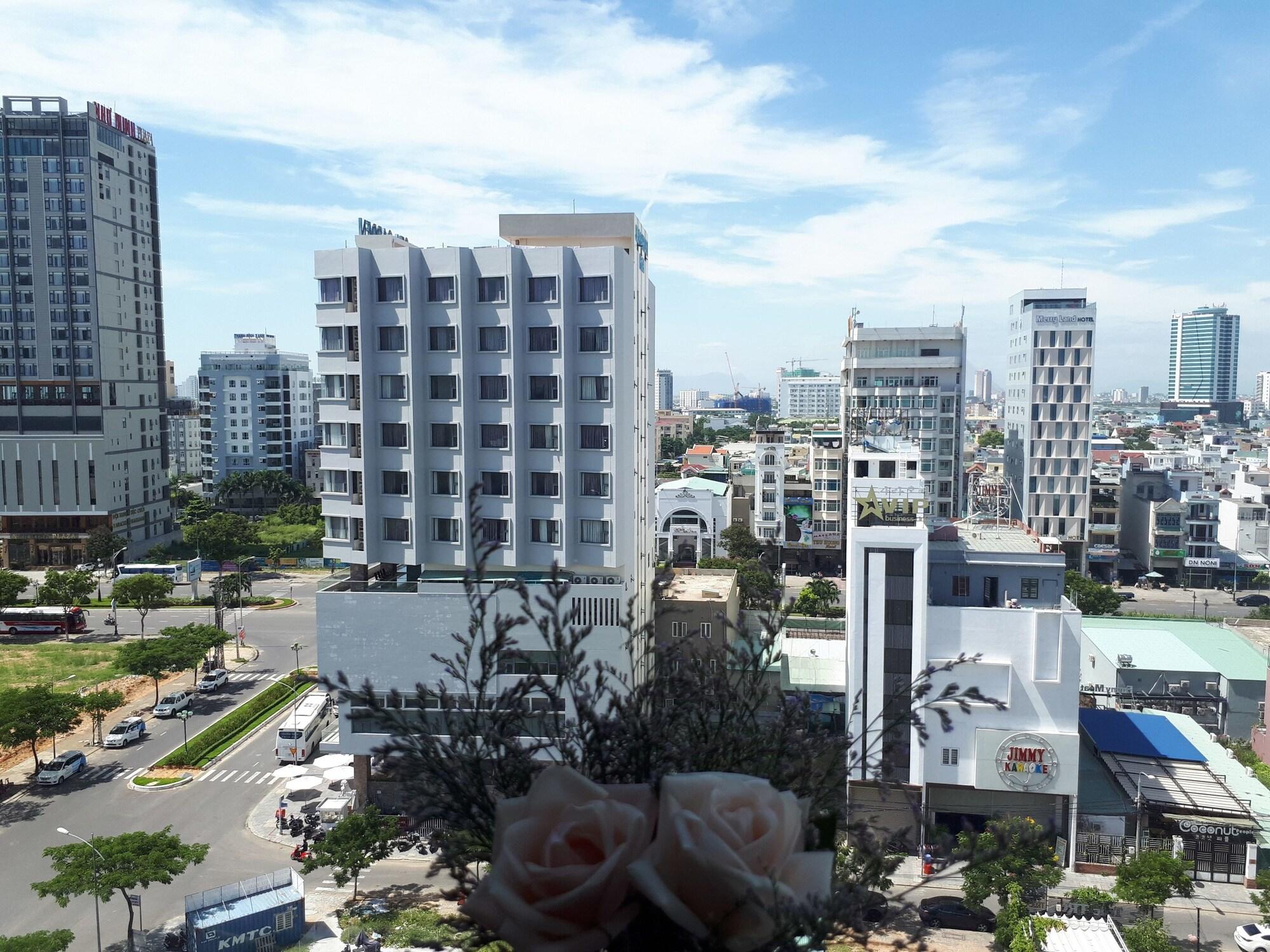 Bliss Luxury Hotel ดานัง ภายนอก รูปภาพ