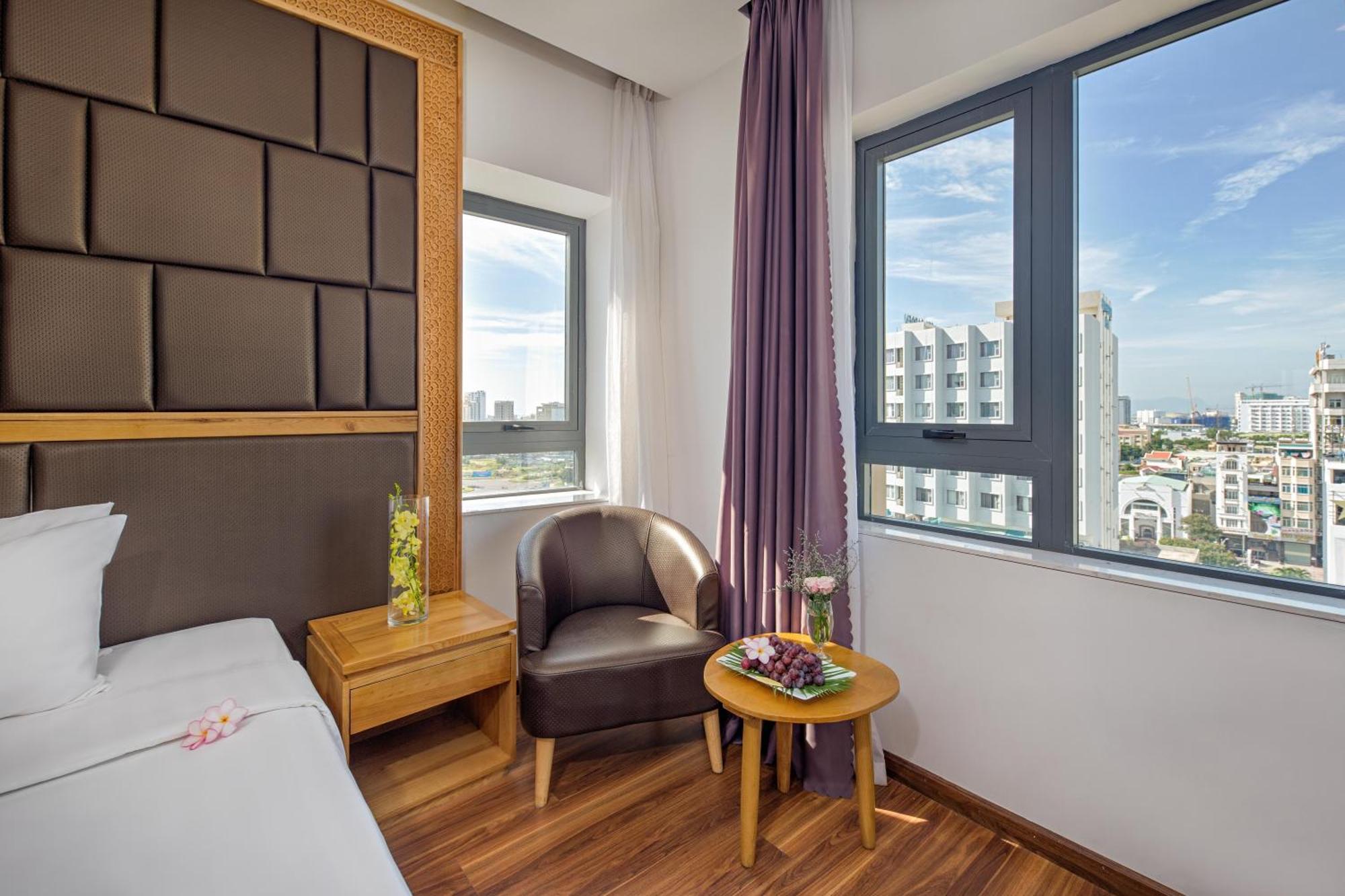 Bliss Luxury Hotel ดานัง ภายนอก รูปภาพ