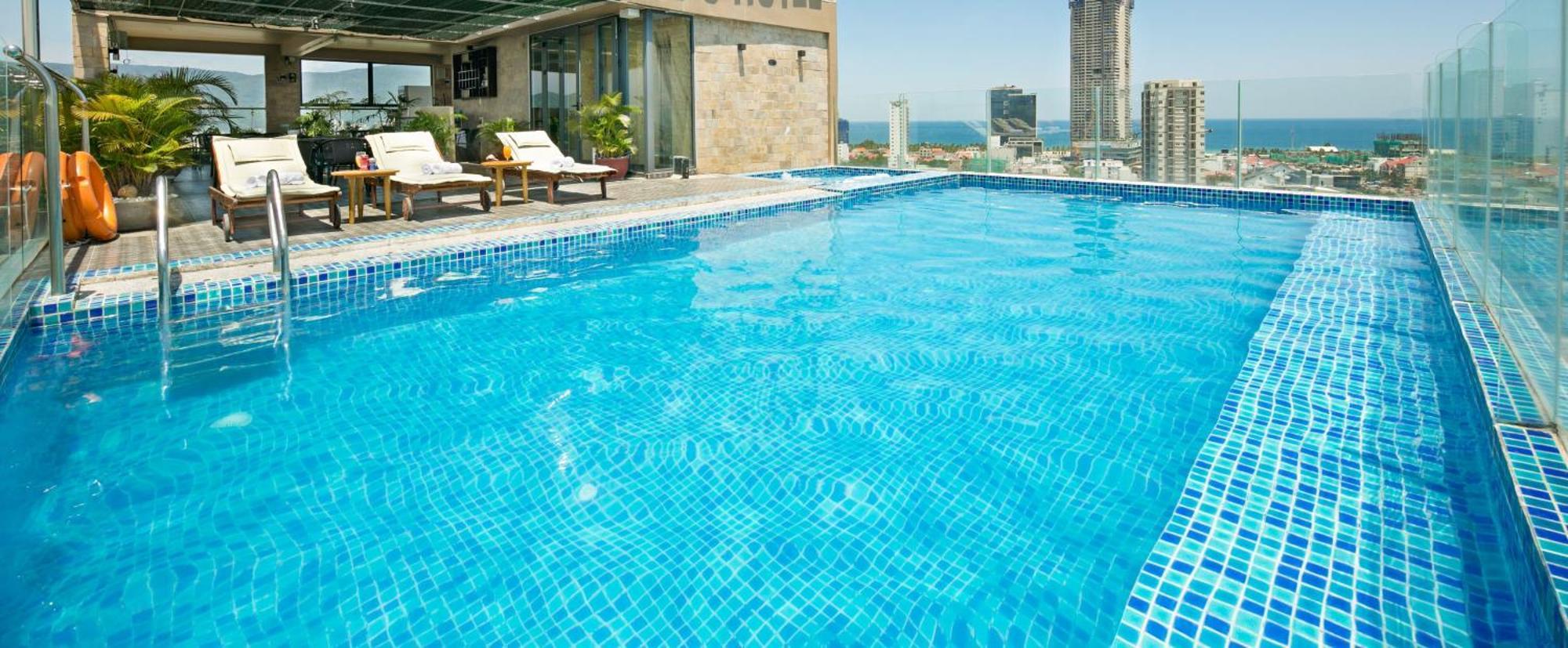 Bliss Luxury Hotel ดานัง ภายนอก รูปภาพ