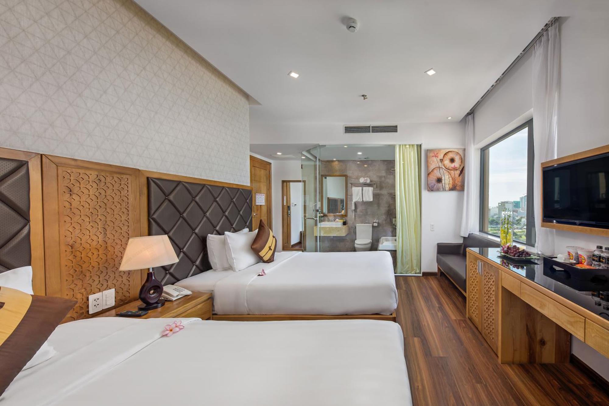 Bliss Luxury Hotel ดานัง ภายนอก รูปภาพ