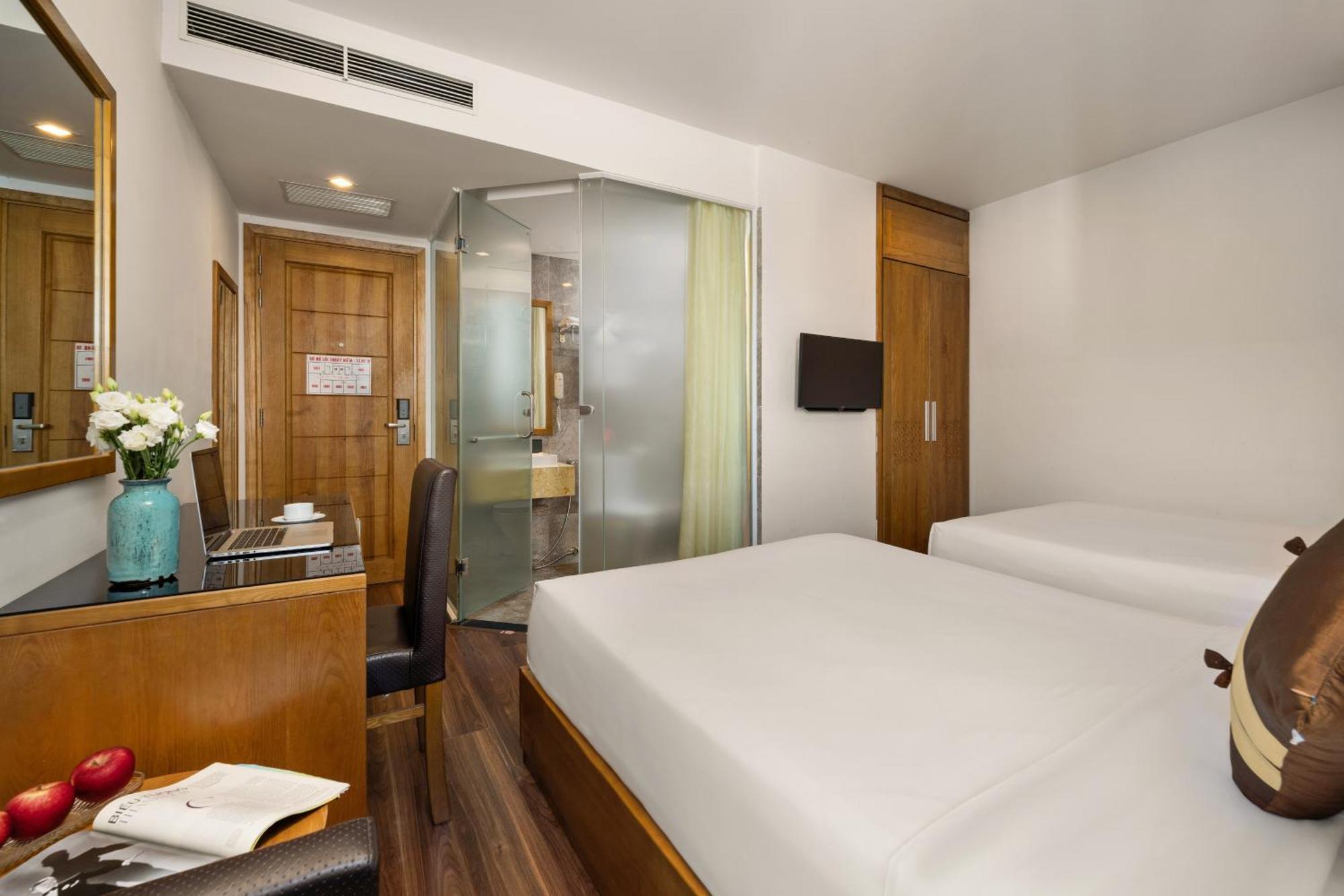 Bliss Luxury Hotel ดานัง ภายนอก รูปภาพ